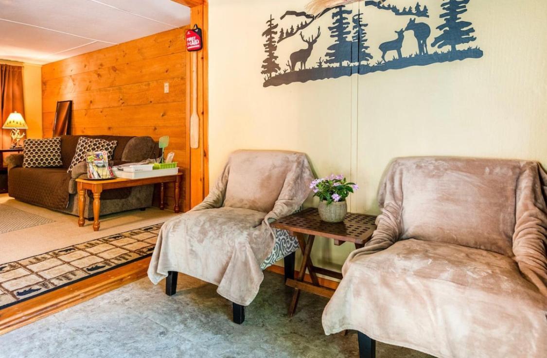 איסט סטרודסבורג Pocono Cabin With Private Pool At Shawnee Mtn מראה חיצוני תמונה