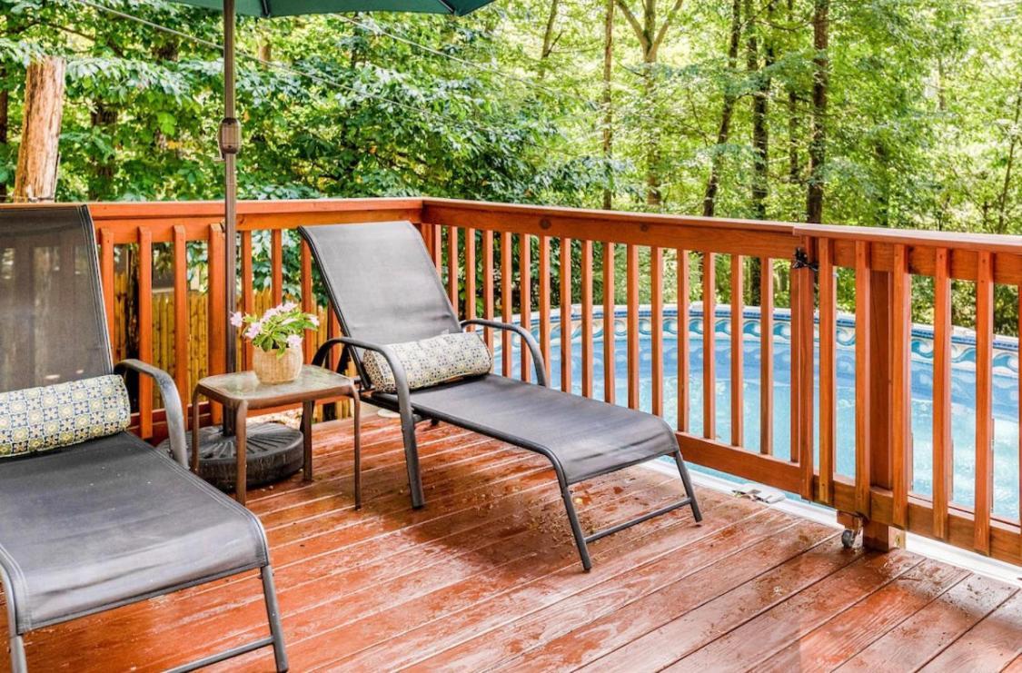 איסט סטרודסבורג Pocono Cabin With Private Pool At Shawnee Mtn מראה חיצוני תמונה