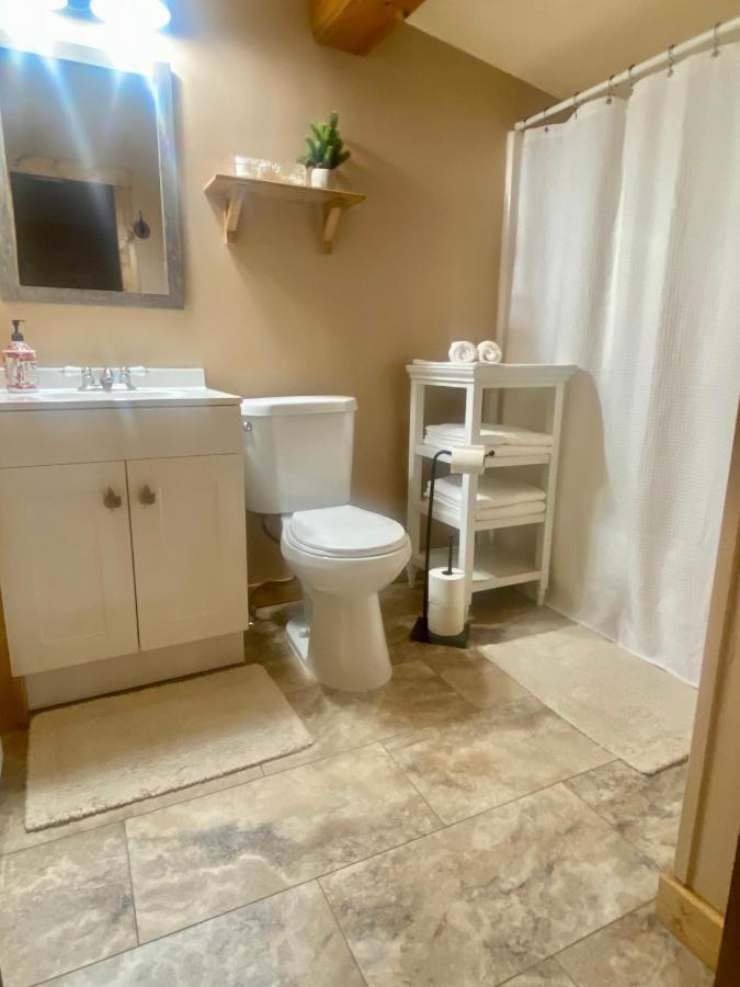 איסט סטרודסבורג Pocono Cabin With Private Pool At Shawnee Mtn מראה חיצוני תמונה